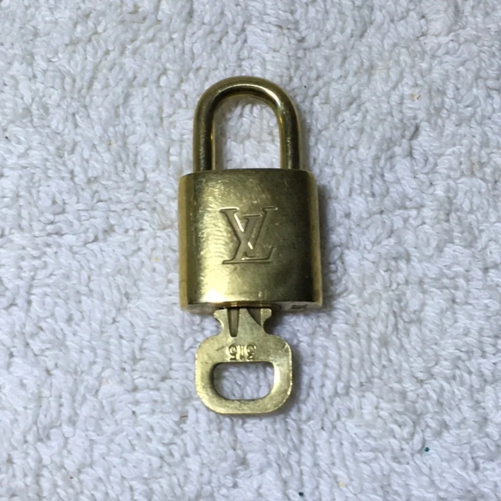 Louis Vuitton Brass '315' Padlock in Goldtone with Goldtone Key